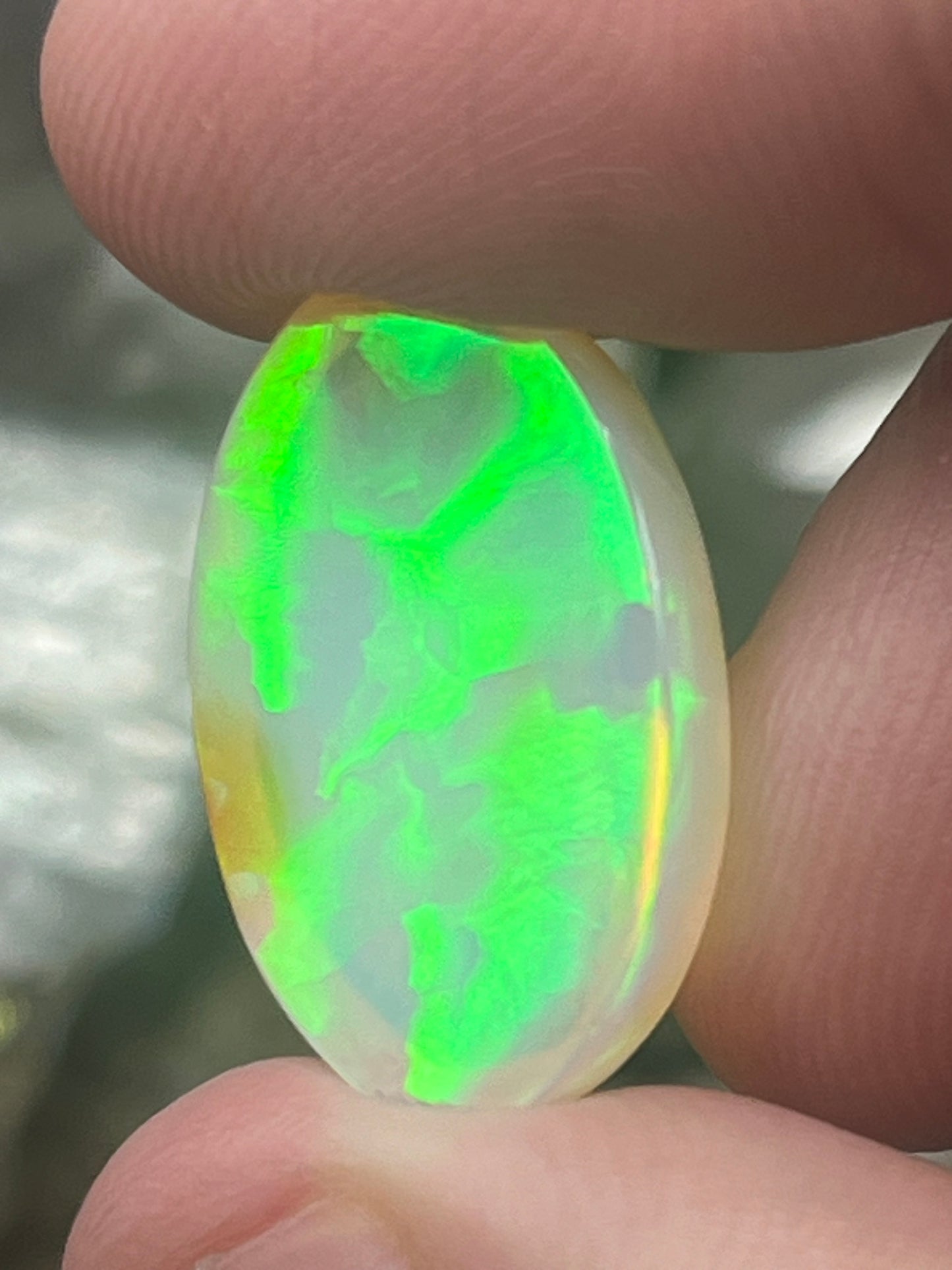 12.63 Ct Natural Oval Honeycomb Ethiopian Cabochon Opal.